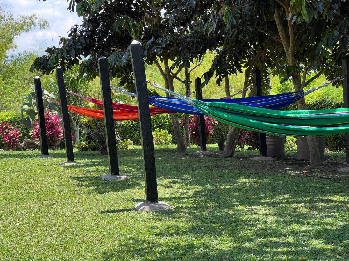 Alojamiento Campestre Hawaii Montenegro Extérieur photo